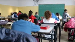Advierten discriminación en la inscripción escolar neuquina