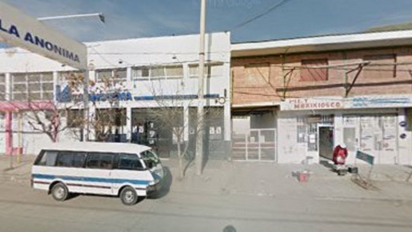 La agarraron "camuflándose" mercadería entre los pantalones