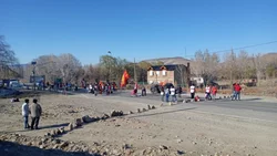 Habrá reunión esta tarde, pero los cortes se mantienen