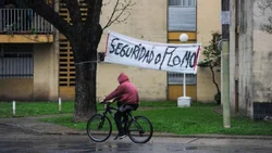 “Seguridad o plomo”; los vecinos, hartos, pusieron pasacalles