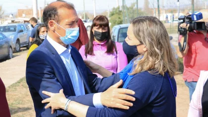 El gobernador invitó a votar a "Mage y Osvaldo"