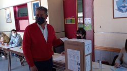 Rolando Figueroa pidió "cambiar la forma de hacer política"