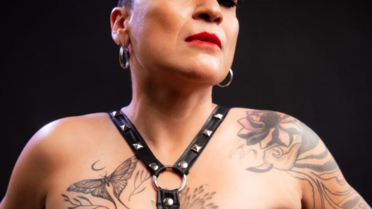 Ely Navarro: La actriz que brilla en la escena regional