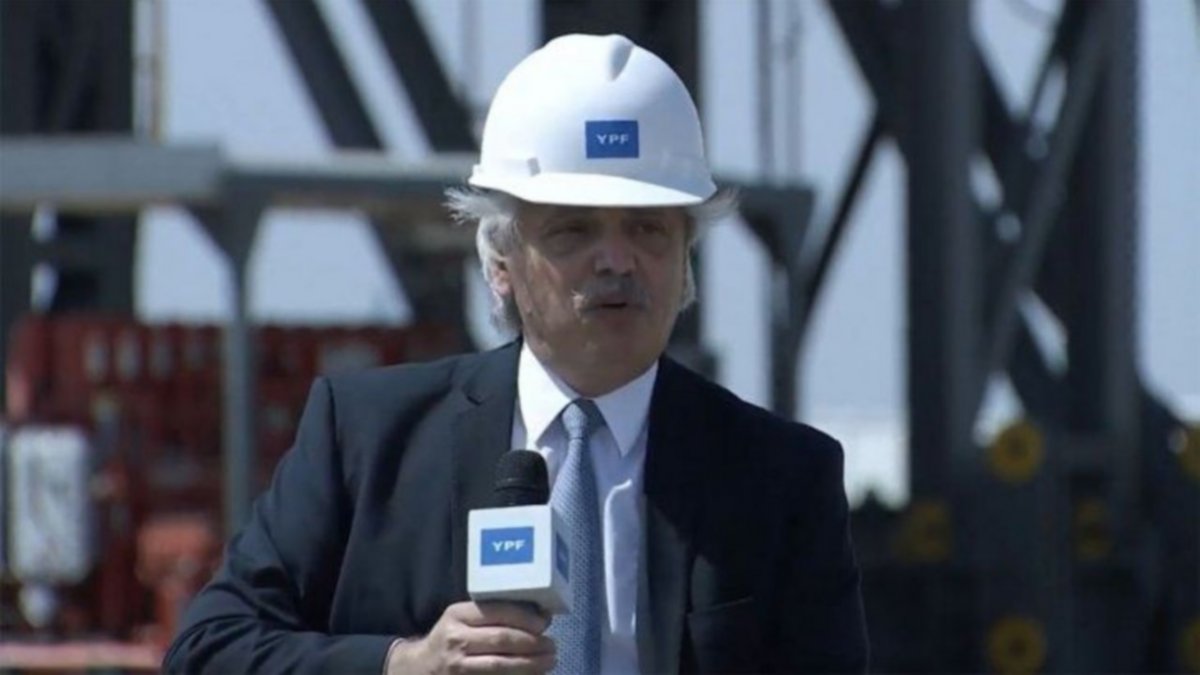 Fernández firmó el DNU y ahora IEASA puede licitar