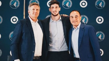 Leandro Bolmaro, otro argentino en la NBA