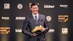 "Compito conmigo mismo, no con Messi y Cristiano"
