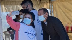 "Usar barbijo es un acto de solidaridad", dijo Gutiérrez