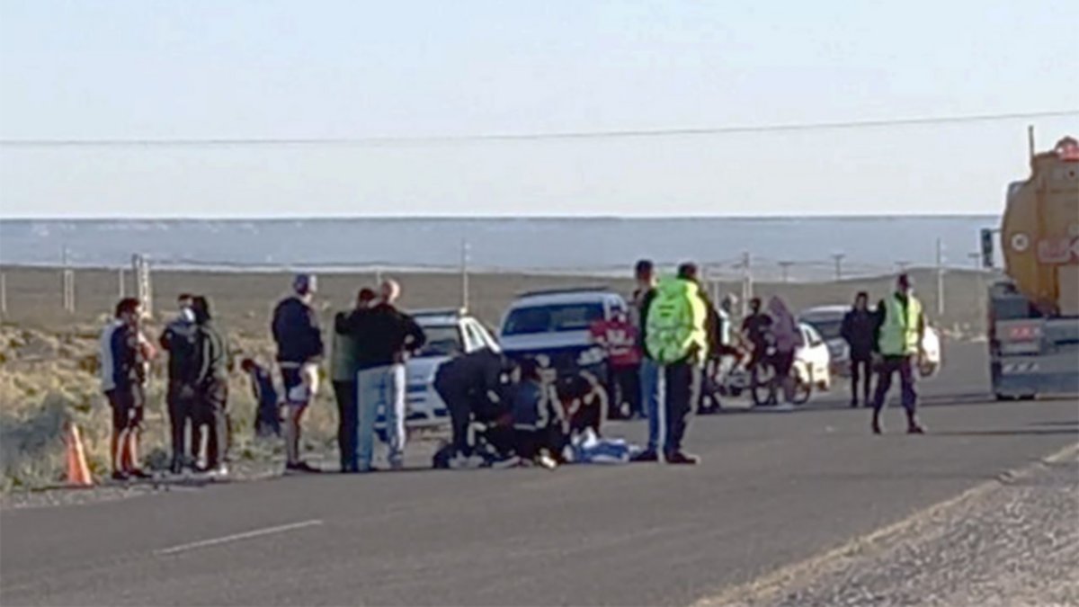 Entrenaba en bicicleta y fue arrollado, murió en el acto