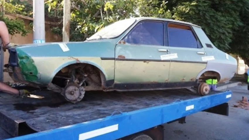Las grúas se llevaron más de 100 autos abandonados