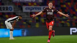 River ganó y no le pierde pisada al líder Talleres