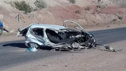 Accidente fatal en ruta del petróleo, auto se partió en dos