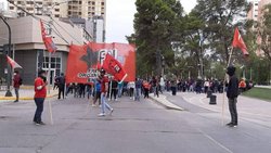 “Antes partíamos el pollo en dos, ahora en cuatro”