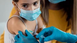 Aprueban uso de Sinopharm en menores de 12 años