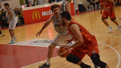 El clásico capitalino fue para el Rojo