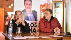 Carrió cierra gira con Eguía en la ciudad de Neuquén