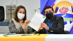 Carreras dará viviendas y obra social a pastores evangélicos