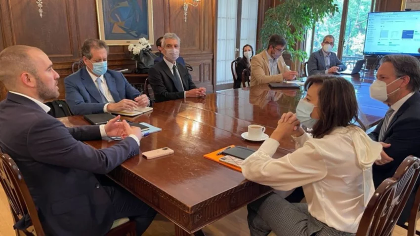Argentina negocia otra vez  en Washington con el FMI