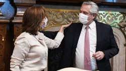 Fernández le dijo a Carreras que cree fuerza especial