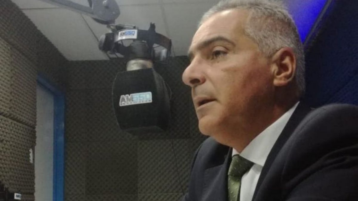 Busamia, sobre el domingo: "A las 20 habrá datos representativos"