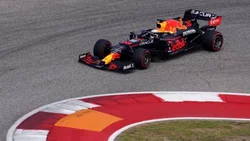 Verstappen larga delante de todos en Austin