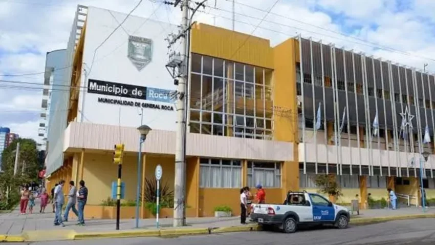 Escándalo con dos empleados municipales de Roca
