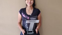 Daiara Valenzuela se alzó con el Premio Titán