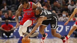 VIDEO: El insólito error de James Harden en la NBA