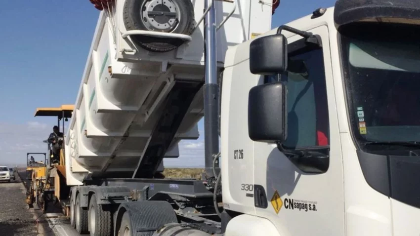 Invierten 27 millones para demarcar la calle Rivas
