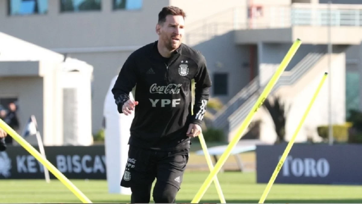 Messi no mostró inconvenientes físicos en el entrenamiento