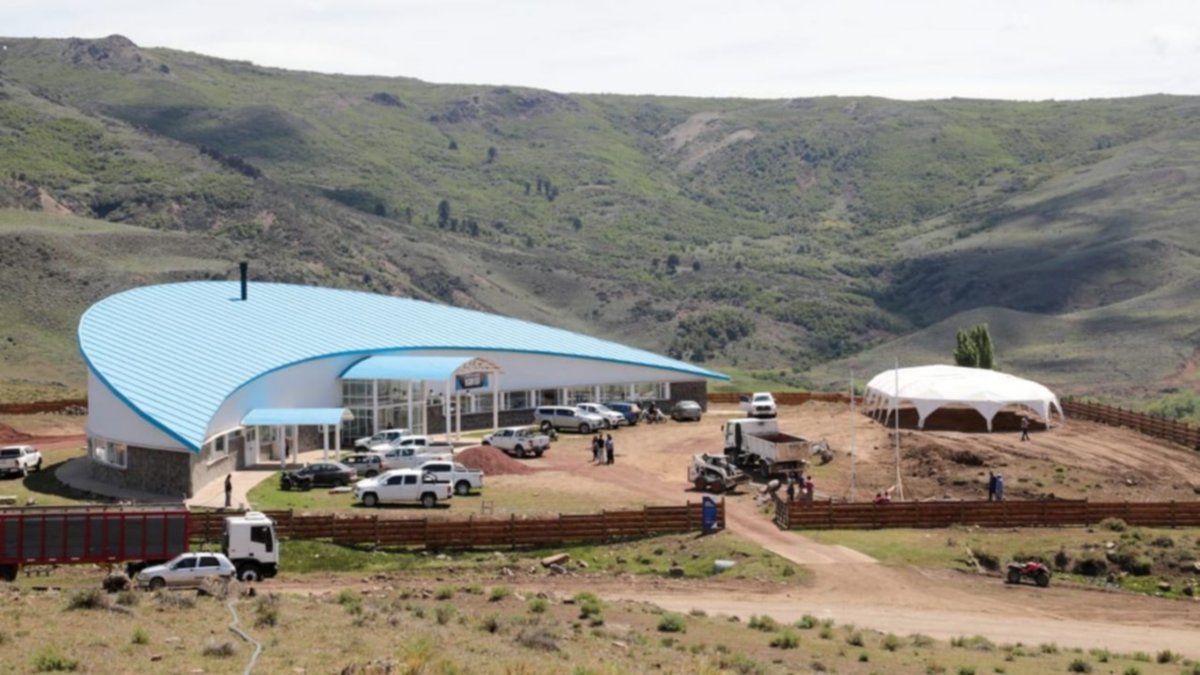 Se inauguró en Ruca Choroi el primer hospital intercultural del país