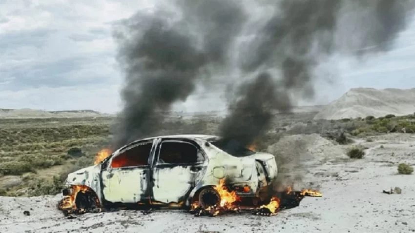 Incendiaron un auto a metros de un yacimiento petrolero