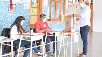 Llancafilo votó y aseguró que la participación será mayor