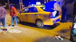 Llevaban un cuarto de vaca robado, en el baúl de un taxi