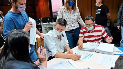 Elecciones 2023: cerraron los comicios y votó el 77% del padrón