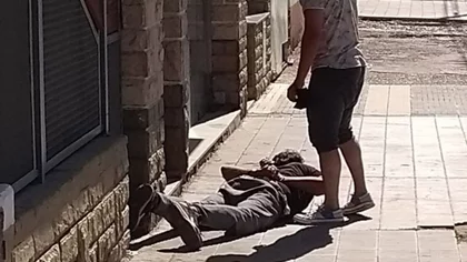 Robó y golpeó a una mujer, los vecinos lo detuvieron