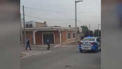 Barras de Maronese rompieron autos tras un partido