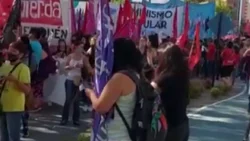 Multitudinaria marcha contra la violencia de género en Neuquén