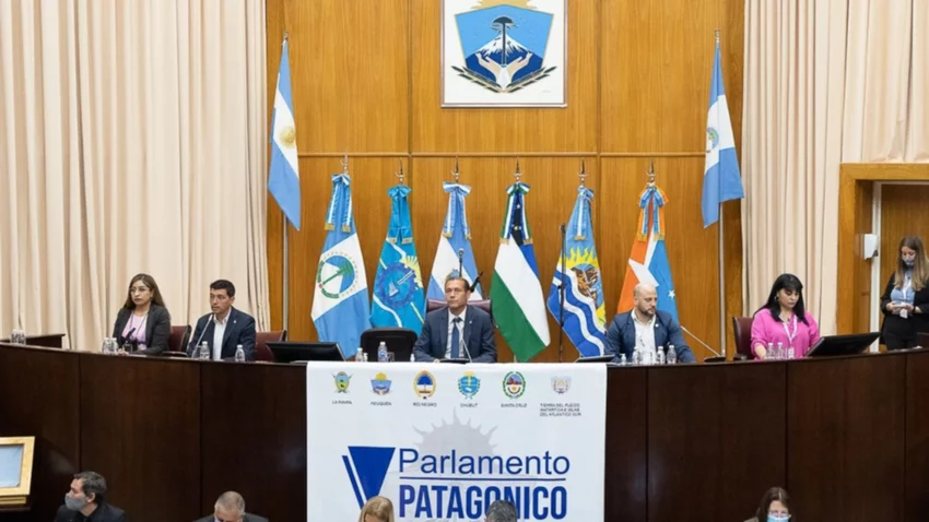 "Con aciertos y errores, la Patagonia es un ejemplo de diálogo”