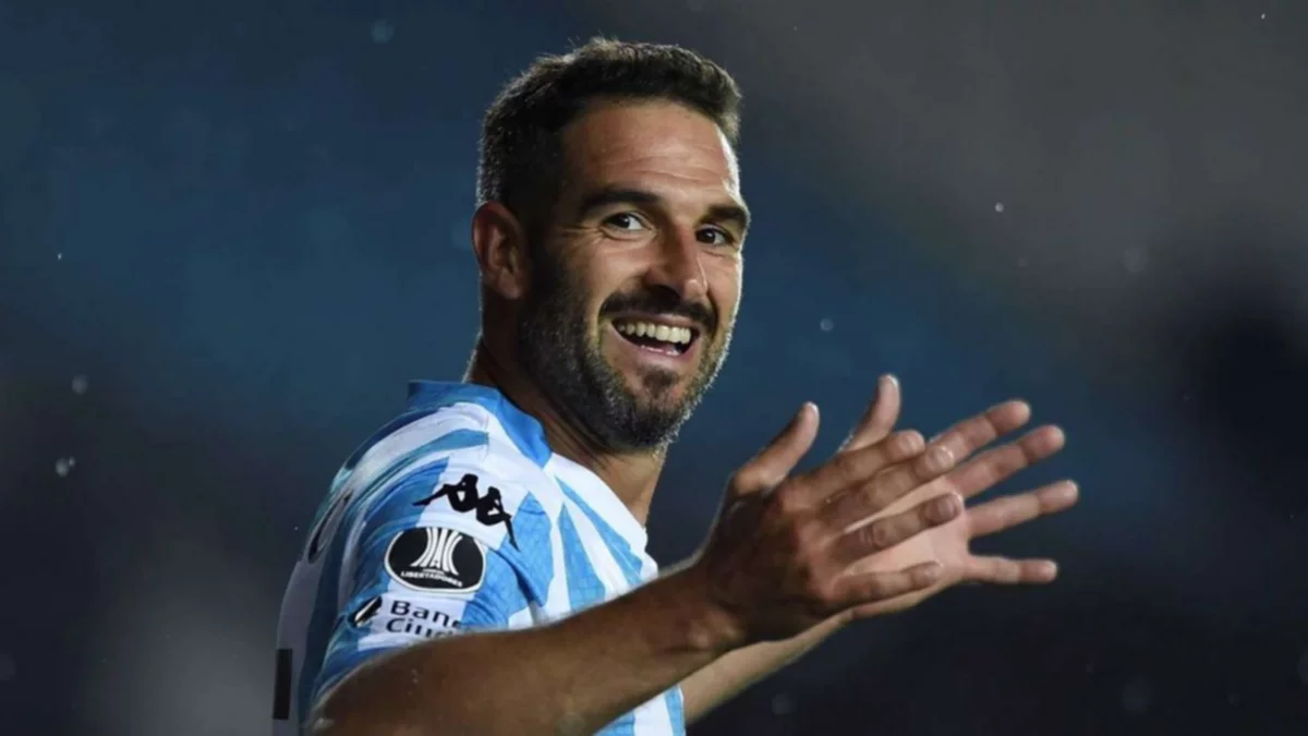Lisandro López reveló cuál sería su destino después de Racing