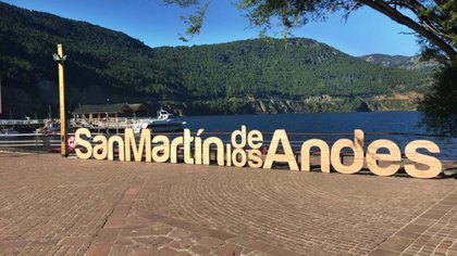 Dos niños abandonados en San Martín de los Andes