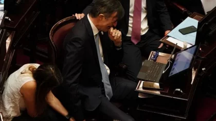 Emotiva renuncia del Senador Esteban Bullrich