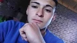 Fue a una fiesta, lo golpearon brutalmente y murió