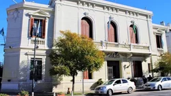 El 24 y el 31 habrá asueto para estatales rionegrinos