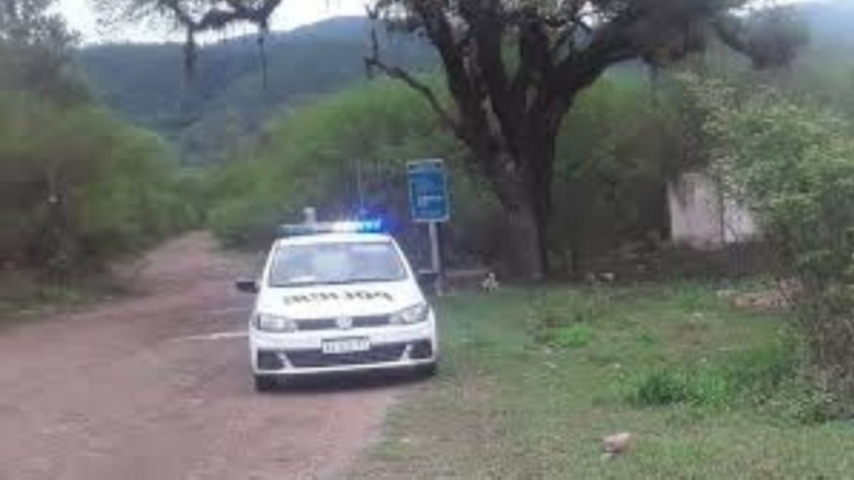 La profesora de inglés, muerta en la orilla del río