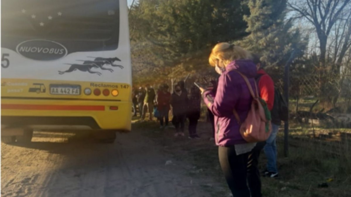 Arrecian las quejas por los colectivos en Plottier
