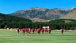 River analiza hacer pretemporada en San Martín de los Andes
