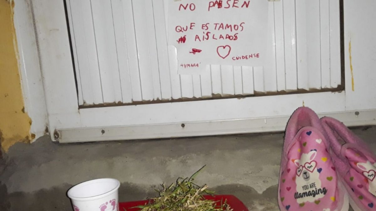 El padre tiene Covid, y ella les pidió "no pasar" a los Reyes
