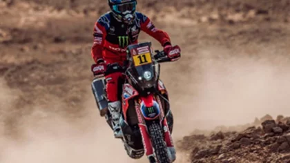 Benavides remontó y sueña con retener el título del Dakar