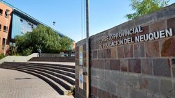 Los docentes podrán renunciar voluntariamente al adicional
