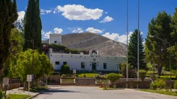 Turista en Chos Malal: "No me atienden porque duermen la siesta"